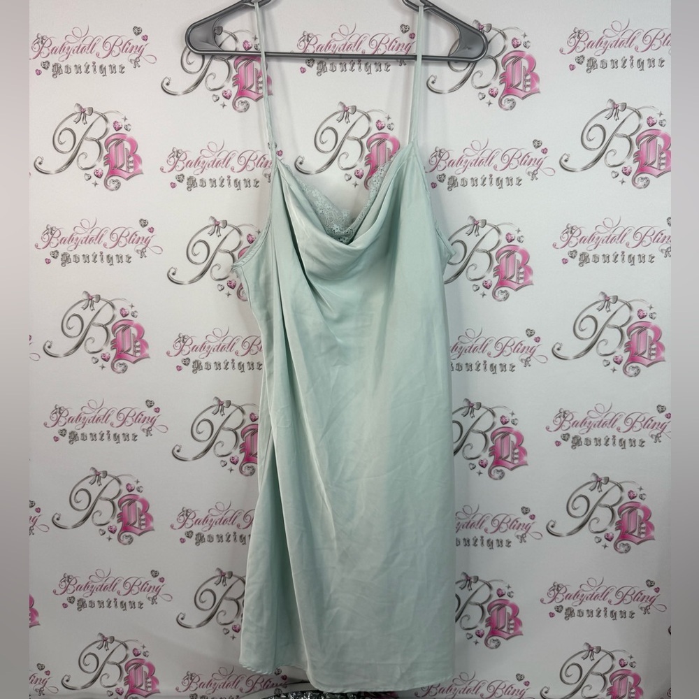 La Vie En Rose dress chemise babydoll lace Lacie floral Soft Green Garment mint